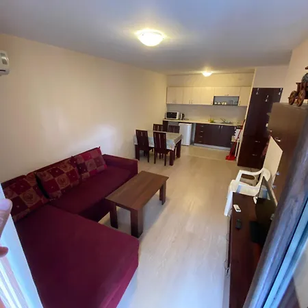 Pomorie City Apartments *